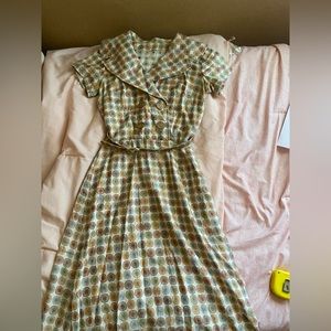 Vintage Inspired 1940s Dress